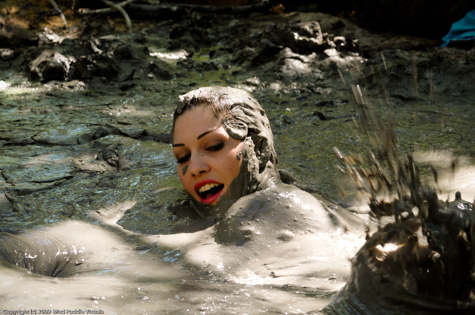 Kym and the Mud Bubbles--Ultimate Edit: Kym carries on, in style, a long  tradition of bubbling mud scenes by Mpv. - UMD